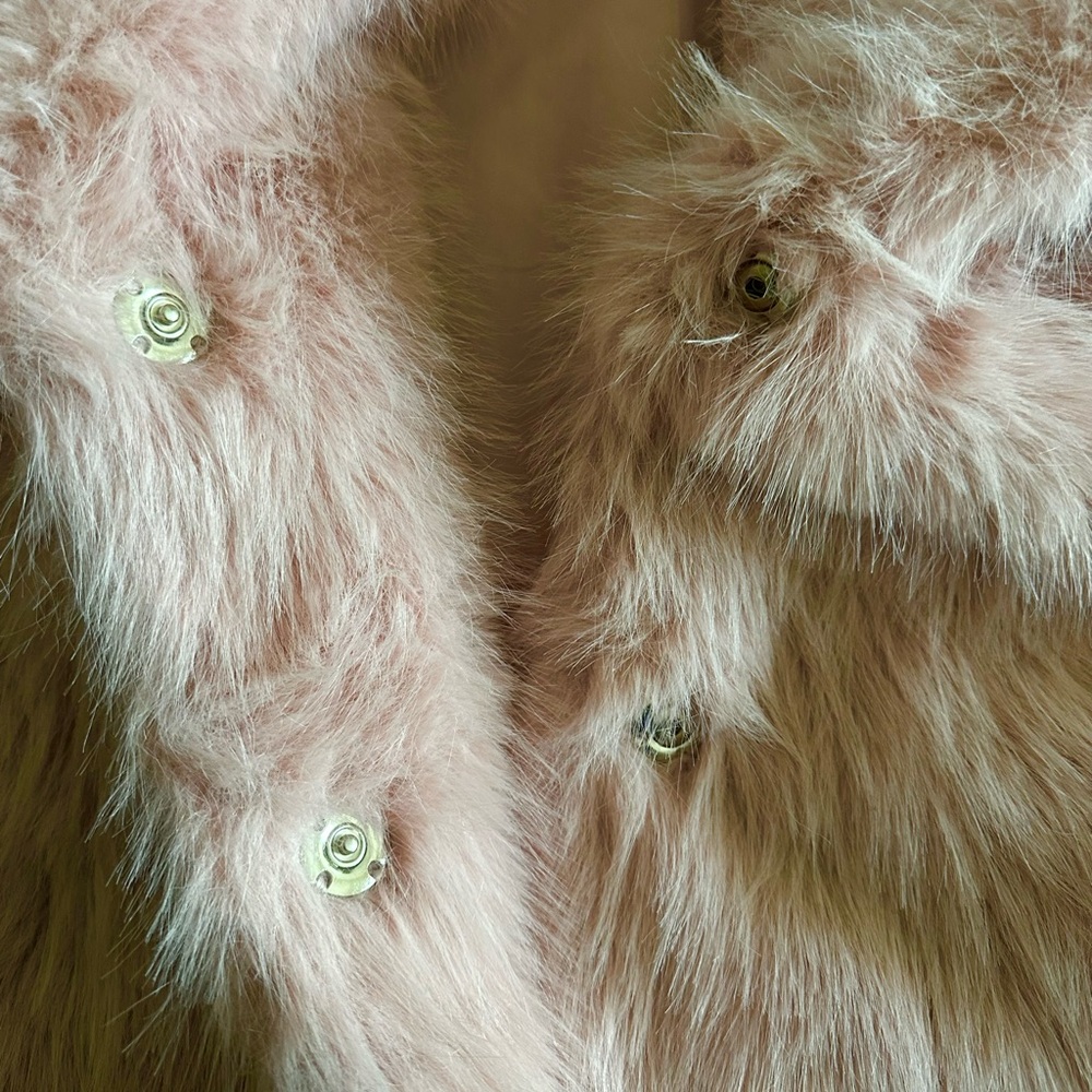 Elegant Pink Faux Fur Jacket - Picture 4 of 7